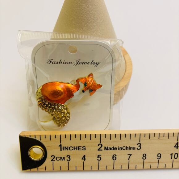 Orange Fox Enamel Rhinestone Brooch - Picture 4 of 5